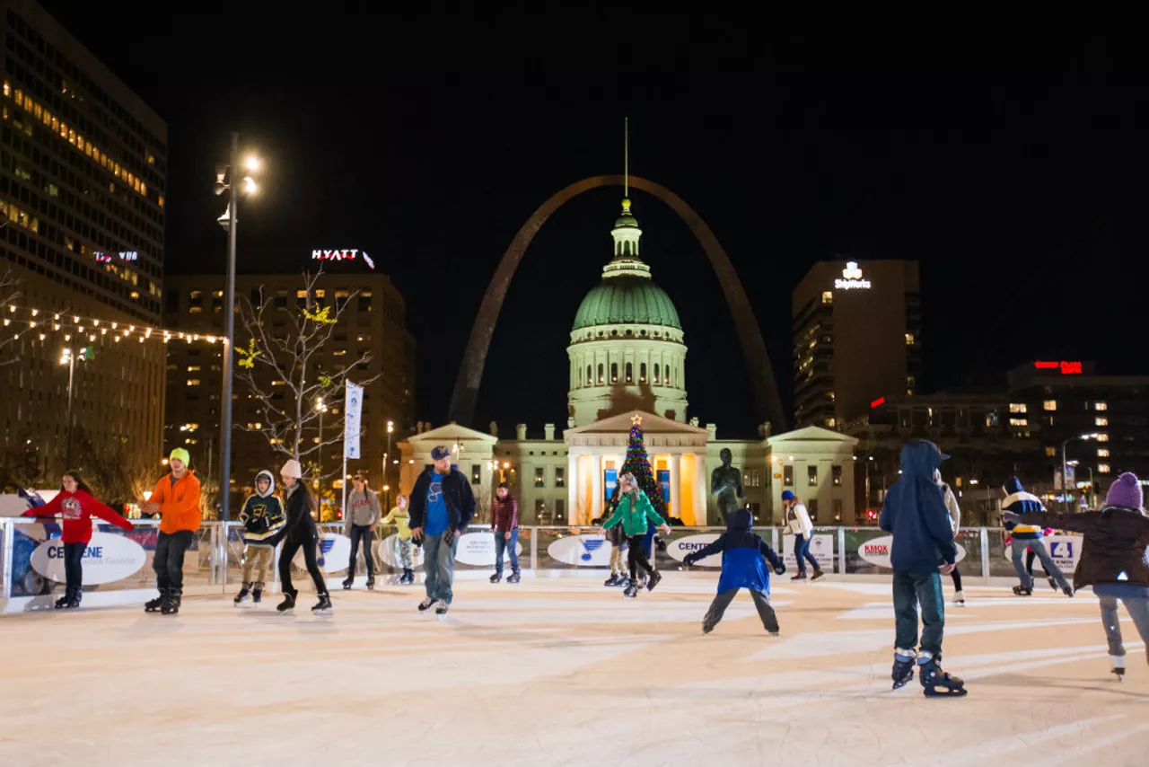 Tims Travels: Winterfest 'Pop-Up' Ice Rink at Kiener Plaza