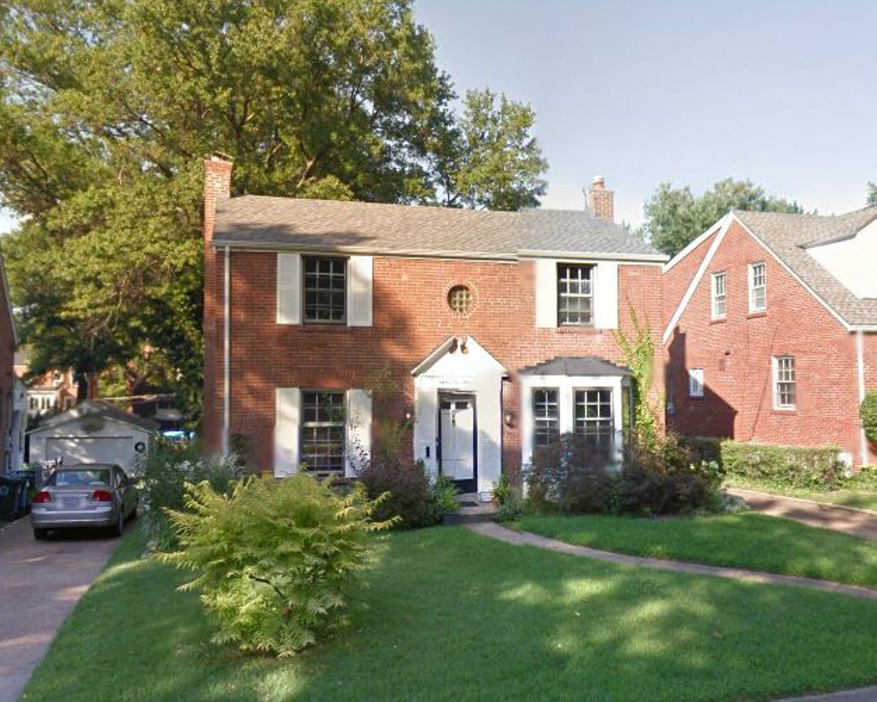 "Here's where The Exorcist exorcism went down."
8435 Roanoke Dr.
"Remember The Exorcist? This was the real house where some kid got possessed, and the priests at Saint Louis University really did expel the demons."
Photo courtesy of Google Maps