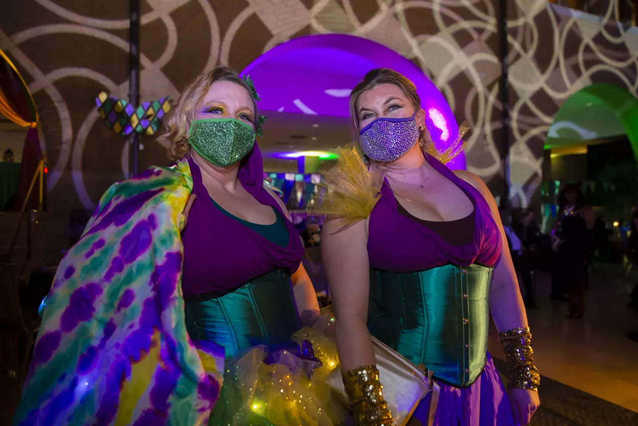 The St. Louis Mayor's Mardi Gras Ball 2022 Was Swinging [PHOTOS] St