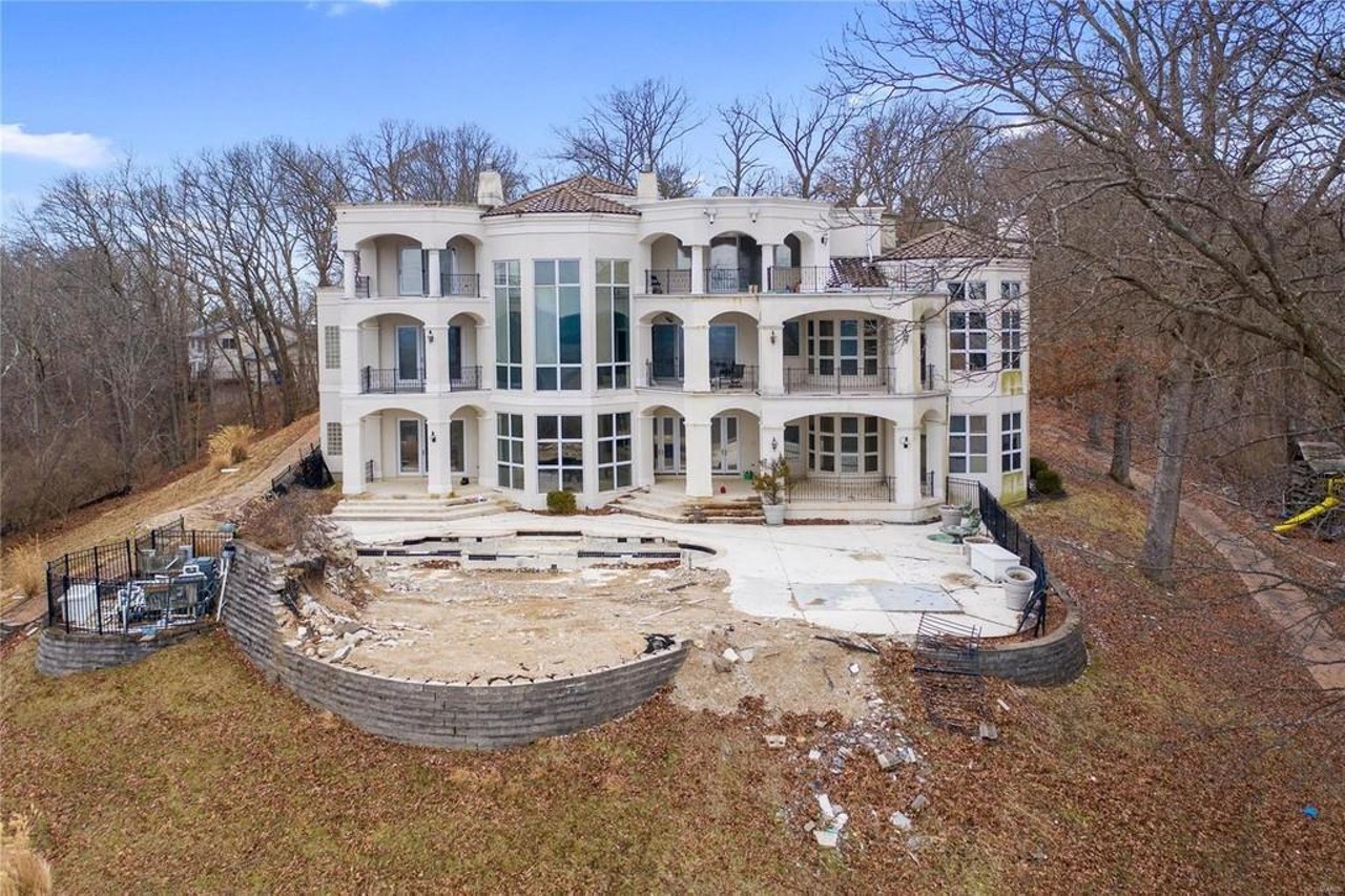 UPDATE: Nelly's Crumbling Mansion in St. Louis Has Finally Been Sold [PHOTOS]