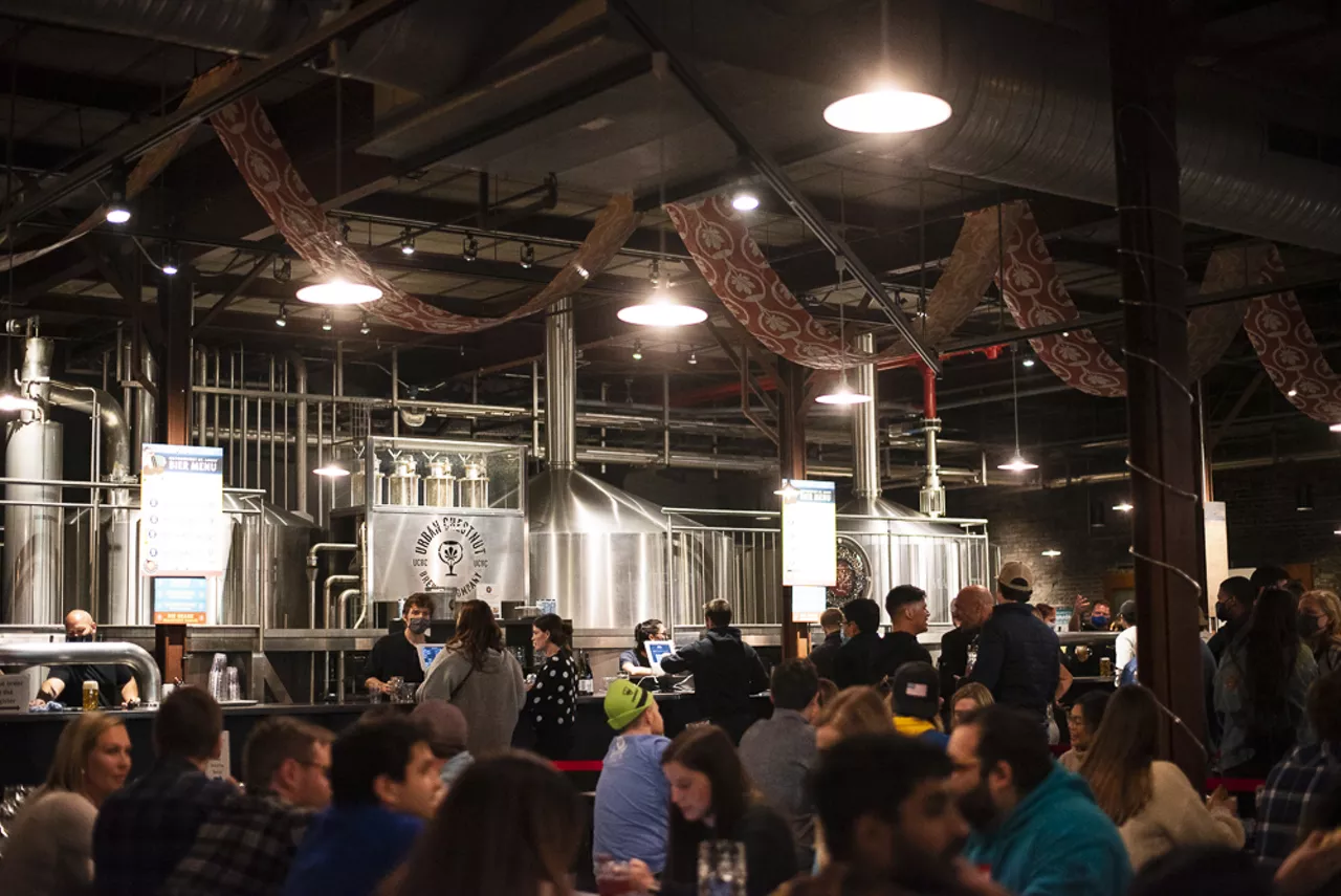 Urban Chestnut Brewing Company Celebrates Oktoberfest with Bier, Brats