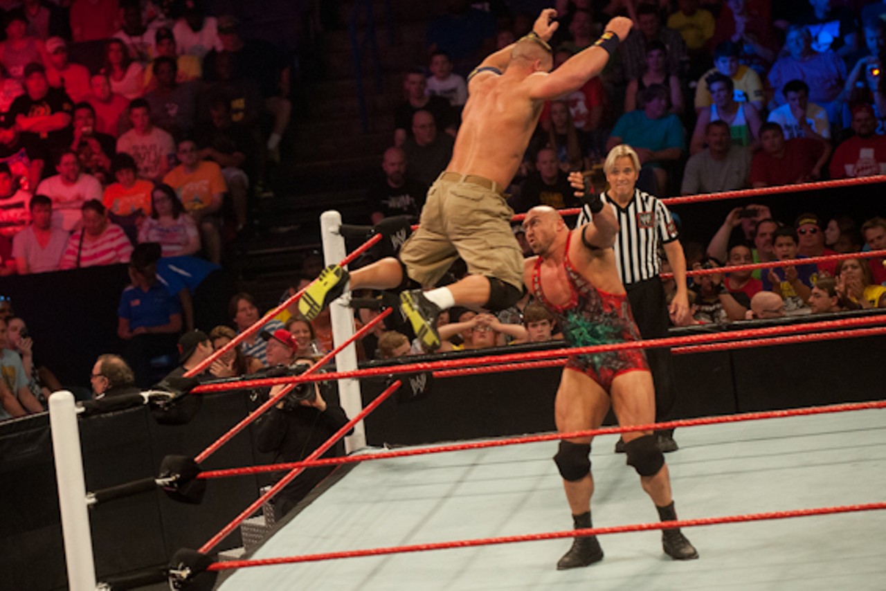 WWE Extreme Rules Wrestling Lands in St. Louis
