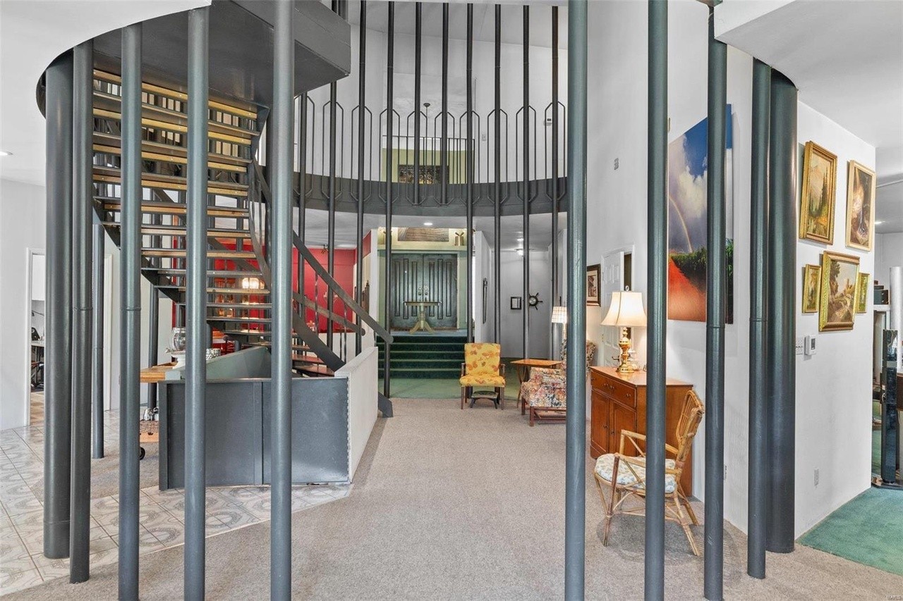 Your Cult Needs This Time Capsule House for Its Headquarters [PHOTOS]